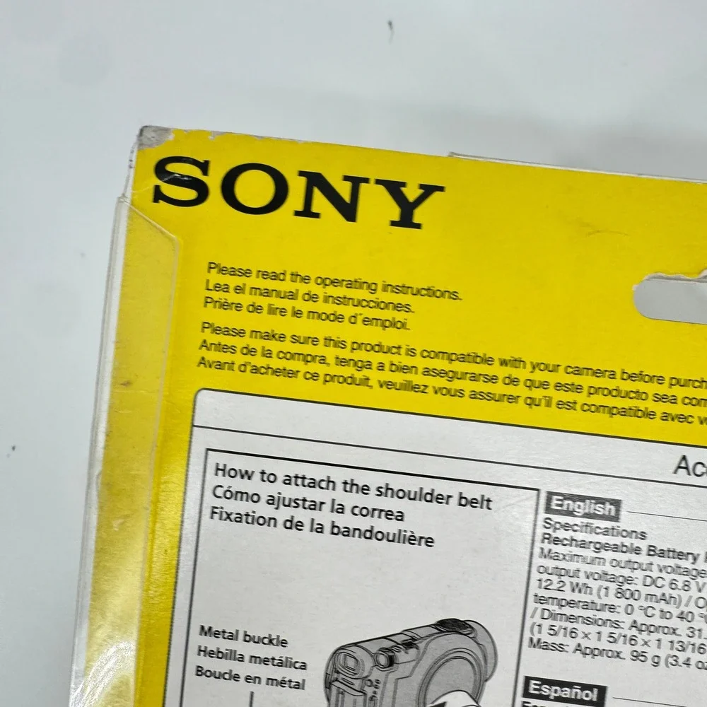 Sony ACC-FP71 Handycam Accessory Kit NP-FP71 Battery Case Strap New Damaged‎ Box